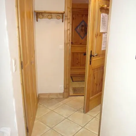 Les Trappeurs Apartment