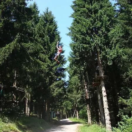 Les Trappeurs Les Carroz d'Araches